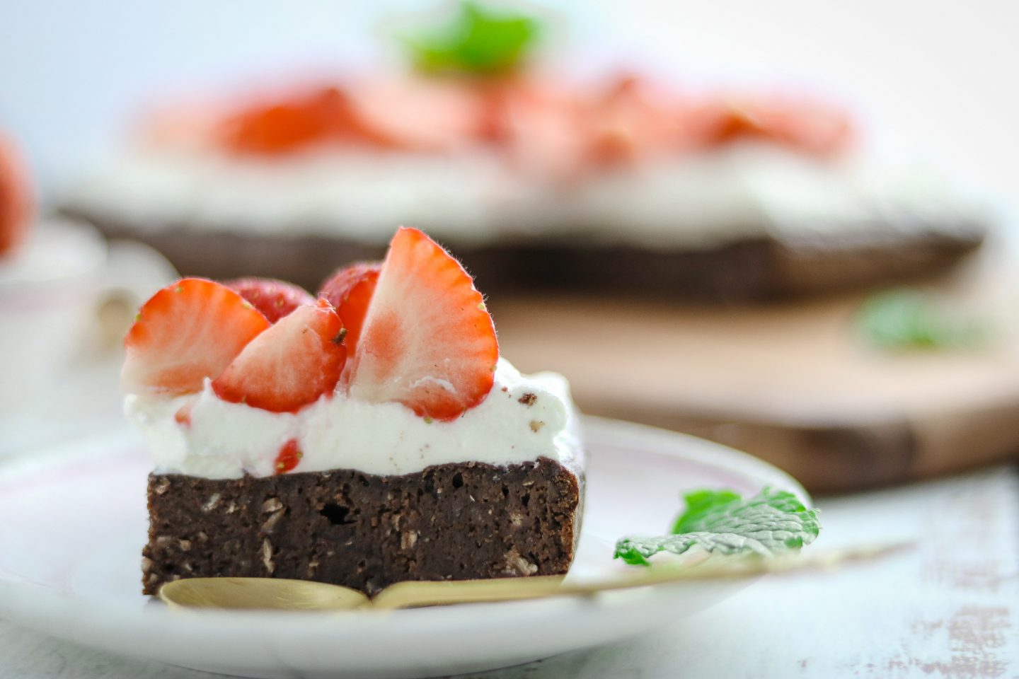 Bakinglifestories.com-gesund kochen-Rezept für gesunden Schoko-Erdbeer Kuchen
